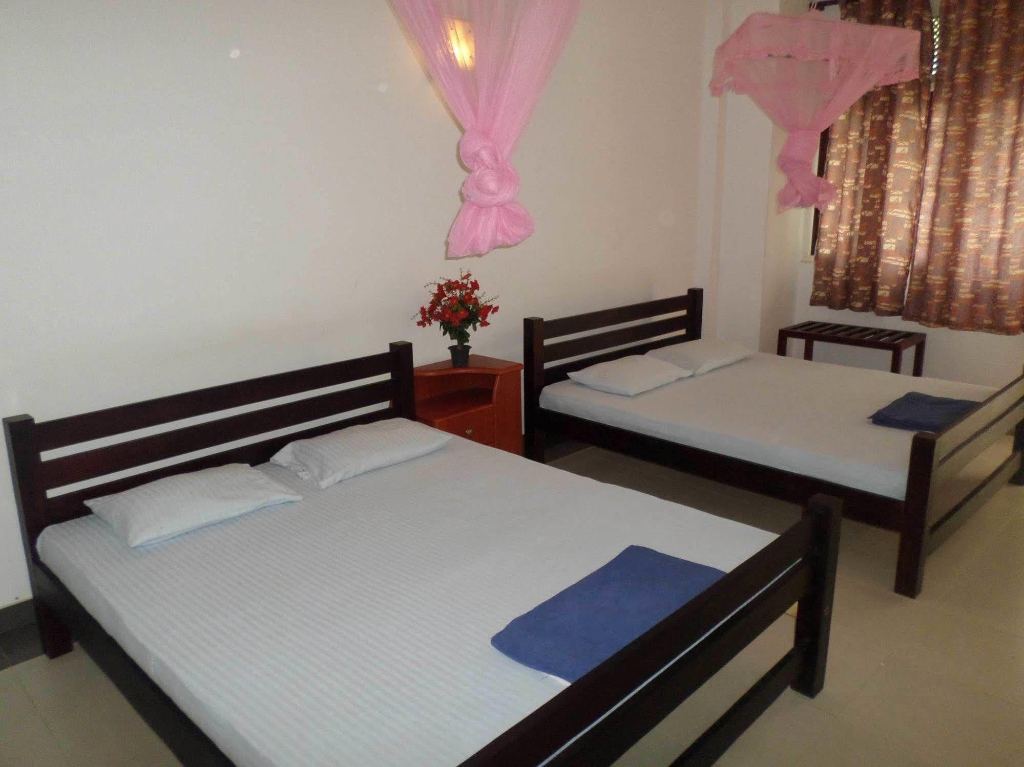 Hotel Senora Kataragama Εξωτερικό φωτογραφία