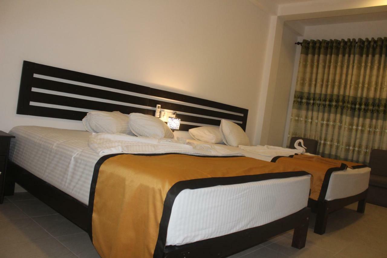 Hotel Senora Kataragama Εξωτερικό φωτογραφία