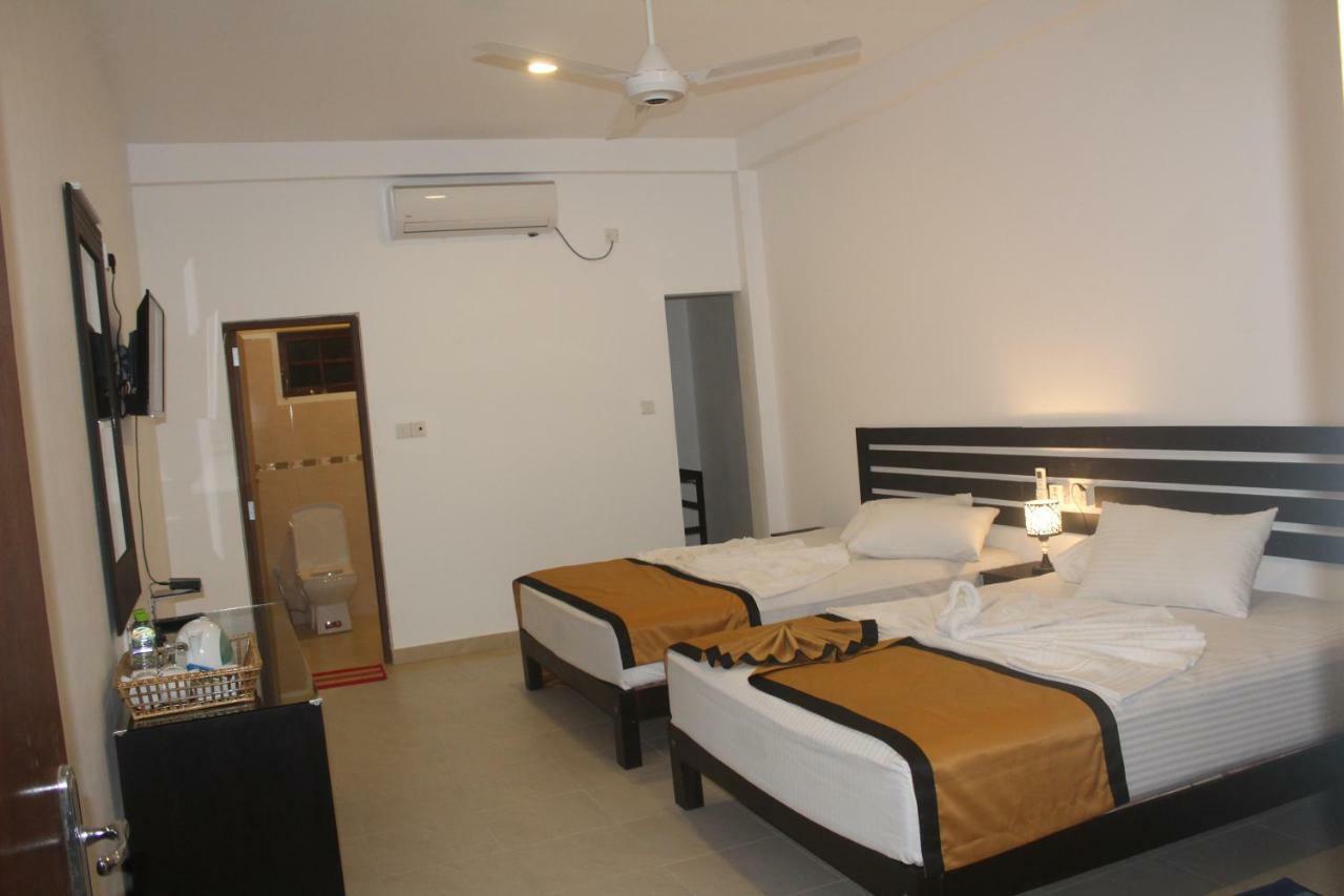 Hotel Senora Kataragama Εξωτερικό φωτογραφία