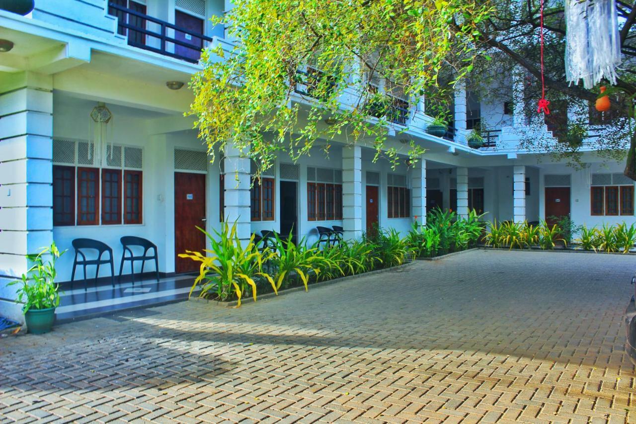 Hotel Senora Kataragama Εξωτερικό φωτογραφία