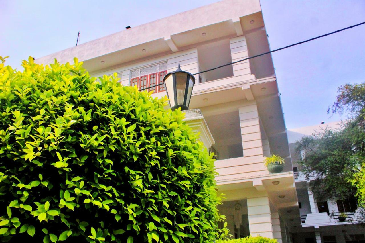 Hotel Senora Kataragama Εξωτερικό φωτογραφία